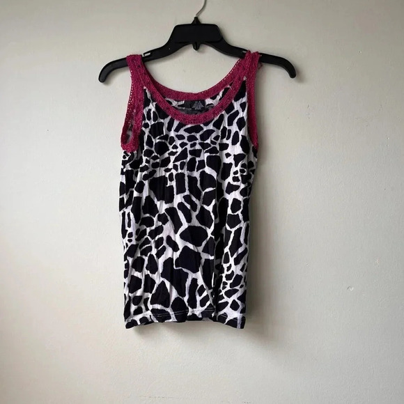 Animal Print Sleeveless‎ Top With Pink Crochet Trim - Picture 1 of 2